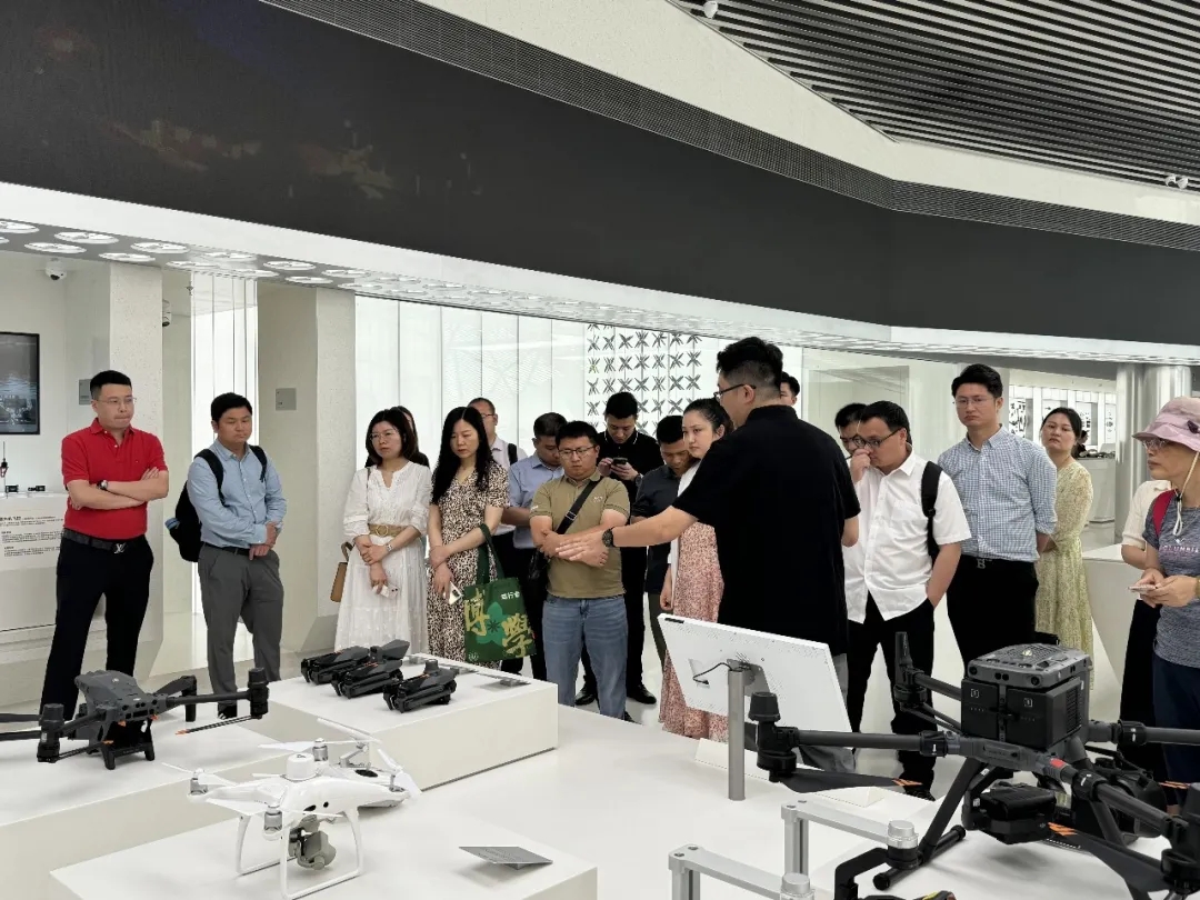 1718077949594948.jpg 640_wx_fmt=jpeg&from=appmsg&tp=webp&wxfrom=5&wx_lazy=1&wx_co=1.webp (2).jpg